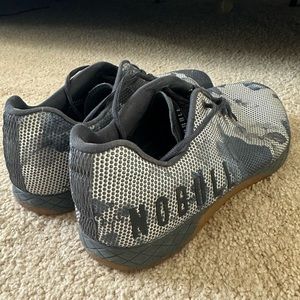 Men’s floral gum trainers size 12 NoBull